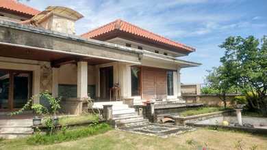 Kesempatan Eksklusif, rumah Prestisius di Kerobokan Kelod, Badung, LB 1000m²