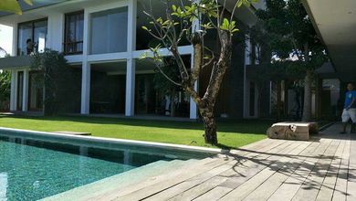 Rumah Area Luxury Cemagi, Badung - Harga Terbaik 25 Miliar