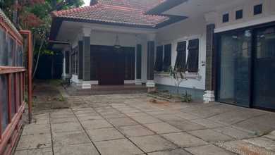 Rumah Premium area Renon, Denpasar, LT 355 m2
