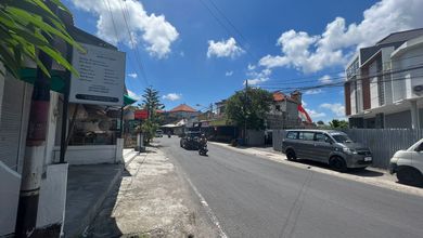 Tanah Dekat Pasar di Kerobokan, Ideal untuk Buka Bisnis