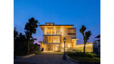 VILLA FOR SALE WITH SUNSET, OCEAN & GOLF VIEW