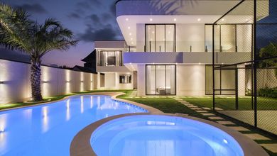 Hunian Prestisius di Kawasan Sanur, Denpasar, LB 970m², Harga 35 Miliar