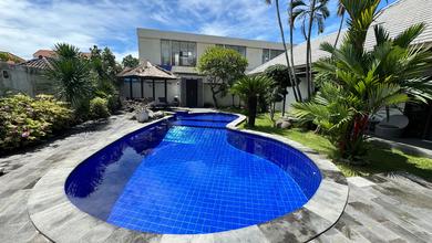 Villa For Sale In Berawa Beach Canggu