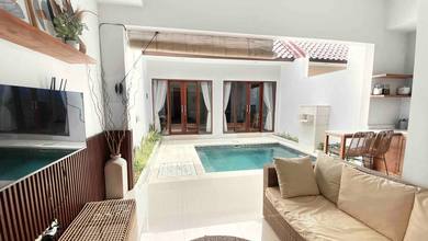 Minimalist Villa For Sale in Kerobokan Bali
