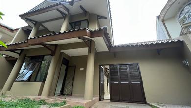 Rumah Elite di Kawasan Lippo Karawaci, Tangerang, LB 160m², Harga 4,5 Miliar