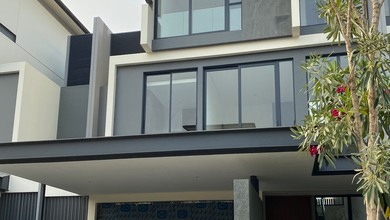 Rumah Mewah di BSD City, Tangerang, 5 Kamar Tidur, LT 396m²