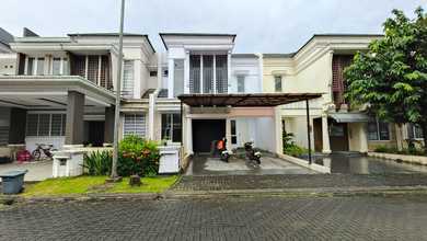 For Sale rumah Eksklusif di BSD, Tangerang Selatan - LT 160m²