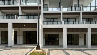 Ruko Sorrento Grande East 3 Lantai Hadap Jalan Raya Lt: 45M (4.5X10)Lb: 88M Alfresco 3 Lantai Km 2>> 2 Ac + Cctv Listrik 5500W