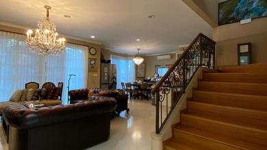 Rumah Elegan di Lippo Karawaci, Tangerang, 4 Kamar Tidur, LT 270m²