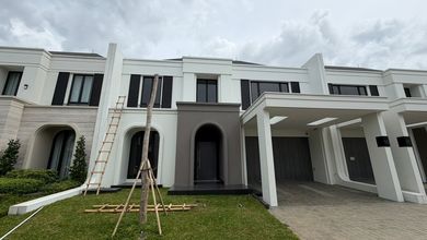 Penawaran Langka, rumah Mewah di Alam Sutera, Tangerang, LB 451m²