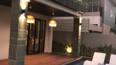 Rumah Elegan di Lippo Karawaci, Tangerang, 4 KT, LT 215m²
