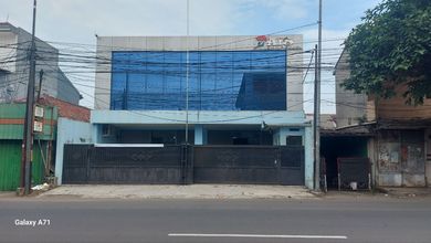 Ruko Terjangkau Lokasi Ramai Ideal Untuk Usaha