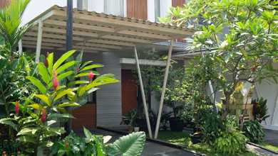 Hunian Elite di Kawasan Kota Wisata, Bogor, LB 250m², Harga 4,35 Miliar