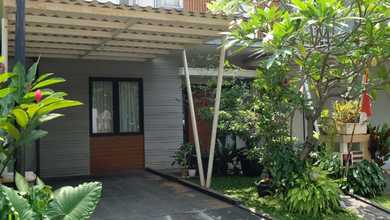 Rumah Elegan di Kota Wisata, Bogor, 4 KT, LT 200m²