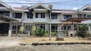 Rumah Mewah di Kemayoran, Jakarta Pusat, 3 KT, LT 264m²
