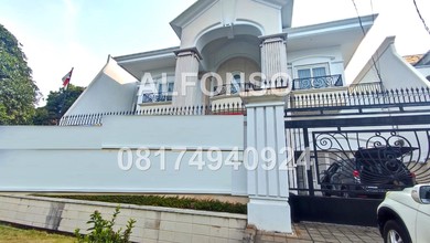 Jual Rumah Eksklusif Luas 1200 m2 Kawasan Pluit, Jakarta Utara
