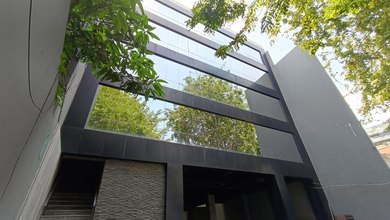 Ruko Premium area Kebon Sirih, Jakarta Pusat, Luas 786 m2