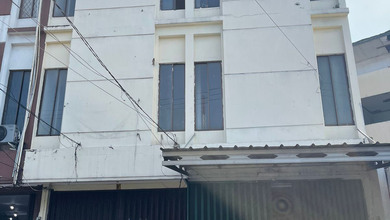 Disewakan Ruko Cibinong Bogor, Dua Ruko Dempet