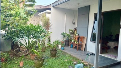 Rumah Dijual di Ciputat, Tangerang Selatan, LB 151m², Harga Kompetitif!