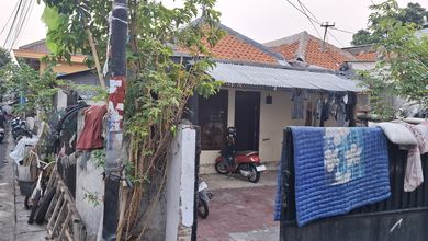 Rumah Siap Huni di Area Senen, Jakarta Pusat, LT 210m²