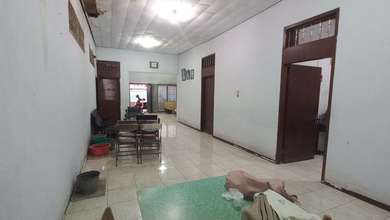 Rumah Elite di Kawasan Tambora, Jakarta Barat, LB 250m², Harga 5,95 Miliar