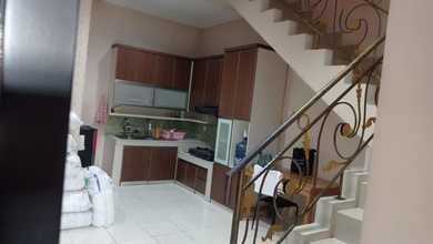 Kesempatan Rumah di Cengkareng, Jakarta Barat, LB 125m², Harga 1,9 Miliar