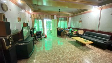 Penawaran Langka, rumah Mewah di Taman Palem, Jakarta Barat, LB 190m²