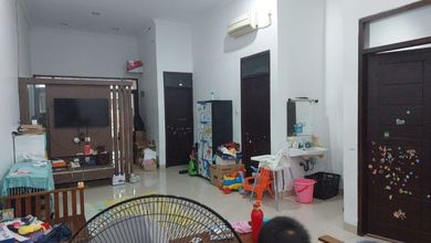 Rumah Idaman di Taman Surya, Jakarta Barat, 3 KT, Harga 2,5 Miliar