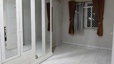 Rumah Mewah di Taman Surya, Jakarta Barat, 3 KT, LT 144m²