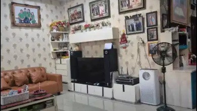 Rumah Prestisius di Kawasan Cengkareng, Jakarta Barat, LB 300m², Harga 2,6 Miliar