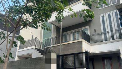 Jual Rumah Cantik LT 200 m2 di Taman Grisenda, Jakarta Utara