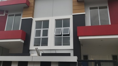 Rumah Siap Pakai di Kawasan Citra Garden, Jakarta Barat, LT 90m²