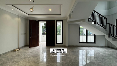 Rumah Mewah di Muara Karang, Jakarta Utara, 4 Kamar Tidur, LT 300m²