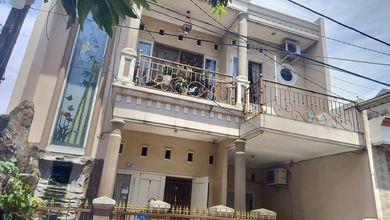 Jual Rumah 240 area Karawaci, Tangerang