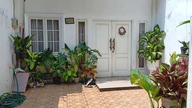 Jual Rumah Strategis di Cibubur, Jakarta Timur - LT 92m²