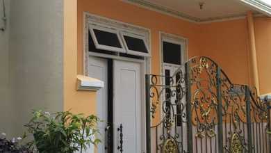 Jual Rumah Nyaman di Utan Kayu, Jakarta Timur - LT 89m²