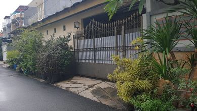 Kesempatan Eksklusif, rumah Prestisius di Grogol, Jakarta Barat, LB 120m²