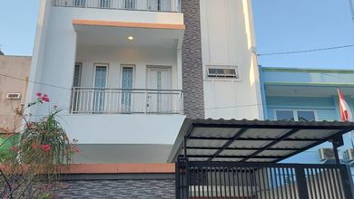 Hunian Elite di Kawasan Kebon Jeruk, Jakarta Barat, LB 300m², Harga 4,2 Miliar