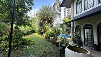 Penawaran Eksklusif, rumah Prestisius di Cilandak, Jakarta Selatan, LB 1200m²