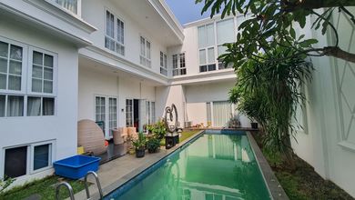 Rumah Mewah di Ancol, Jakarta Utara, 5 KT, LT 720m²