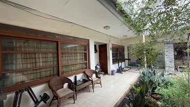 Rumah Elegan di Fatmawati, Jakarta Selatan, 6 Kamar Tidur, LT 702m²
