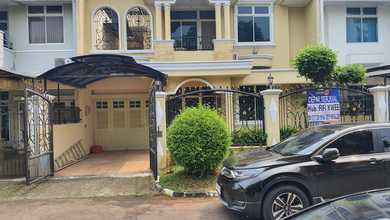 Rumah Siap Pakai di Kawasan Tangerang Kota, Tangerang, LT 180m²