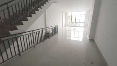 Ready to Use Ruko Usaha di Cakung Jakarta Timur dengan LB 270m2