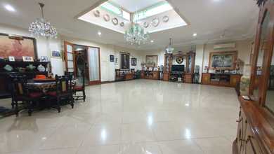 Rumah Prestisius di Kawasan Kemang, Jakarta Selatan, LB 900m², Harga 40 Miliar