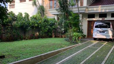 Hunian Elite di Kawasan Warung Buncit, Jakarta Selatan, LB 392m², Harga 11 Miliar