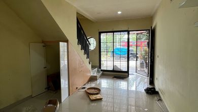 Rumah Premium di Green Lake City, Jakarta Barat, LT 76 m2