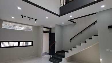 Dijual Rumah Nyaman di Villa Melati Mas, Tangerang Selatan - LT 100m²