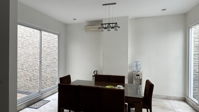 Rumah Area Luxury Pluit, Jakarta Utara - Harga Menarik 9,5 Miliar