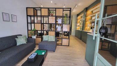 Rukan exclusive pik hadap dalam 4 lantai full furnished cocok untuk kantor, klinik dll