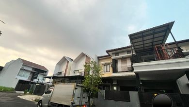 Dijual Rumah Nyaman di BSD Anggrek Loka, Tangerang - LT 150m²